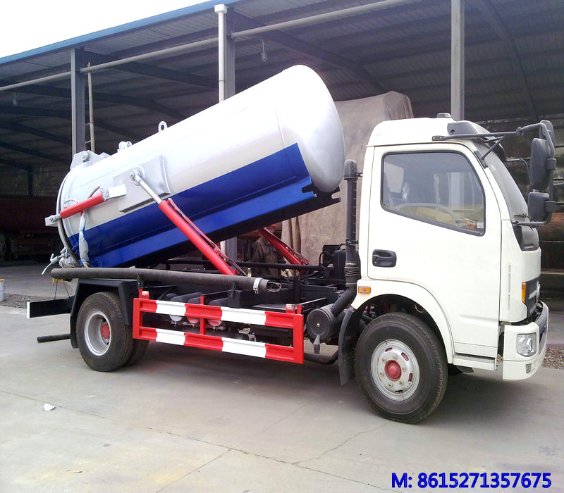 Dongfeng Captain Vacuum Tanker Truck 6000L