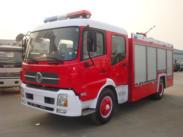 Dongfeng 5500L-6000L Fire Trucks (fire vehicle)