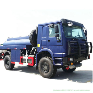 HOWO Diesel Fuel Bowser Truck 5000-10000 Liter (4X4 Wheels All wheels Off Rough Road Transport Gasoline, Diesel Oil, Lubricating Oil and Coal Tar Oil Tanker)