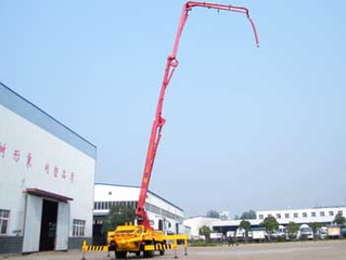 Sinotruck 20-26M Concrete Pump Truck