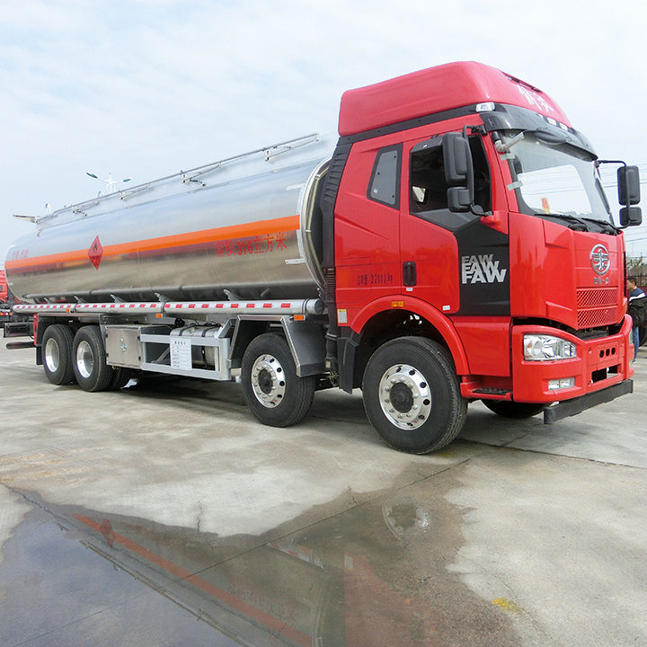 FAW Aluminum Road Tanker For Fuel Transportation 30000L (8000 Gallons) 