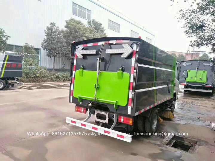 KAMA MINI Road Sweeper Truck 4x2 / 4x4